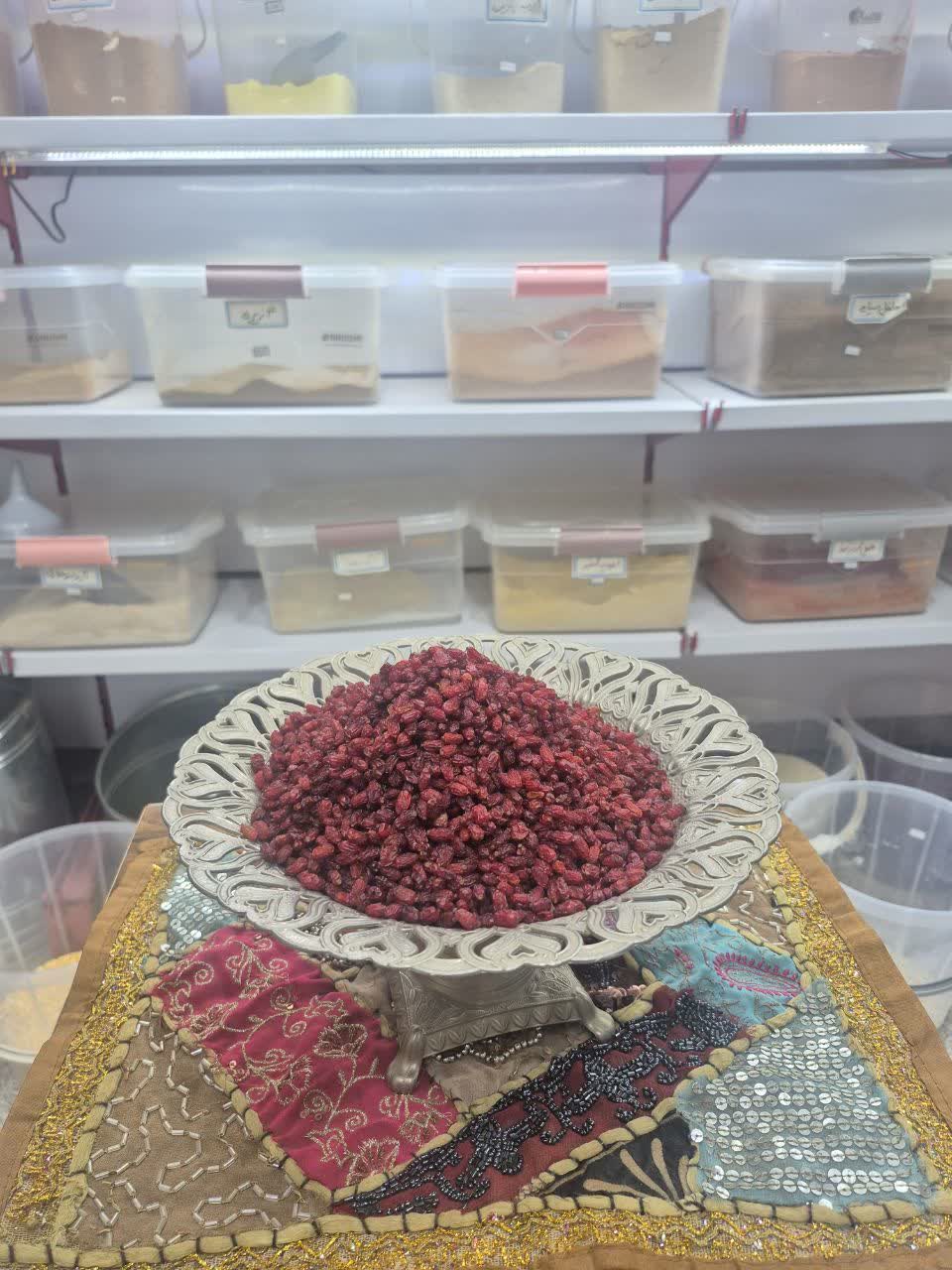 زرشک پفکی درجه یک خراسان جنوبی خوش‌رنگ و با کیفیت  | عطاری و خشکباری شبنم