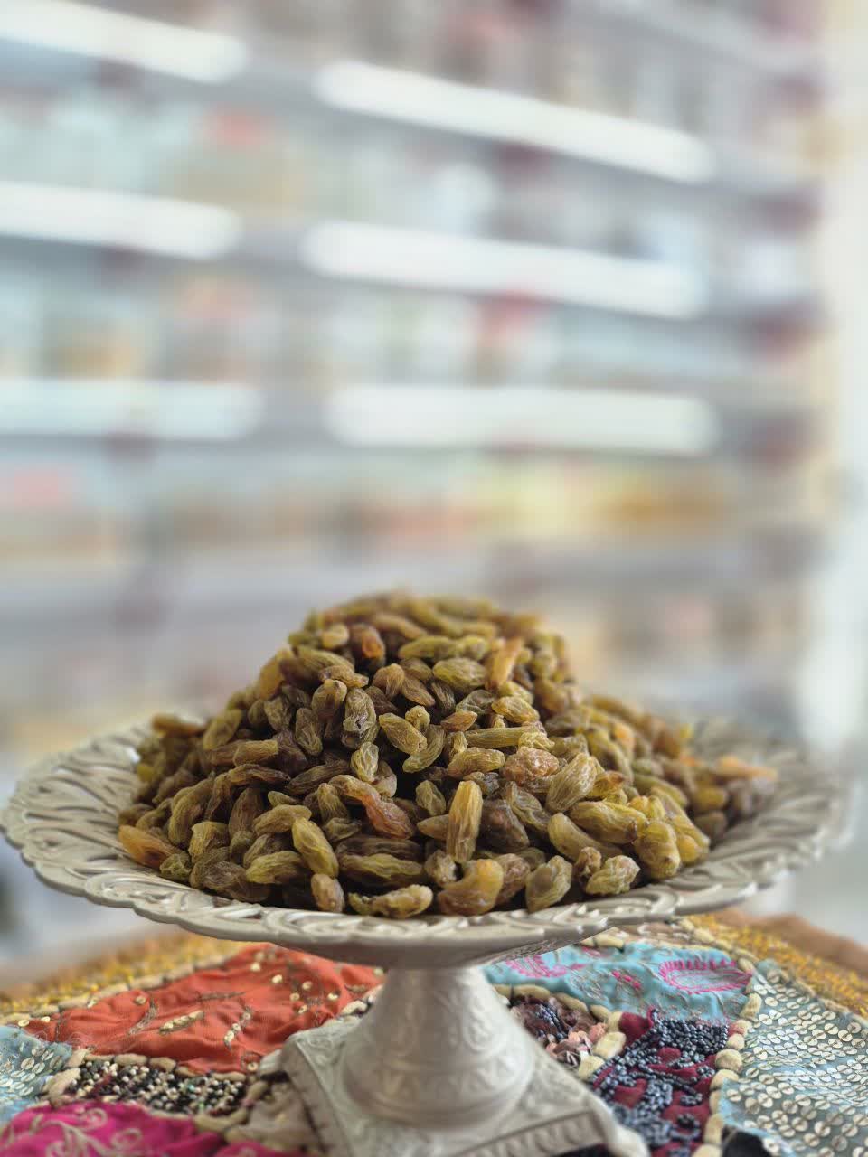 کشمش سبز ممتاز و درشت عطاری و خشکباری شبنم