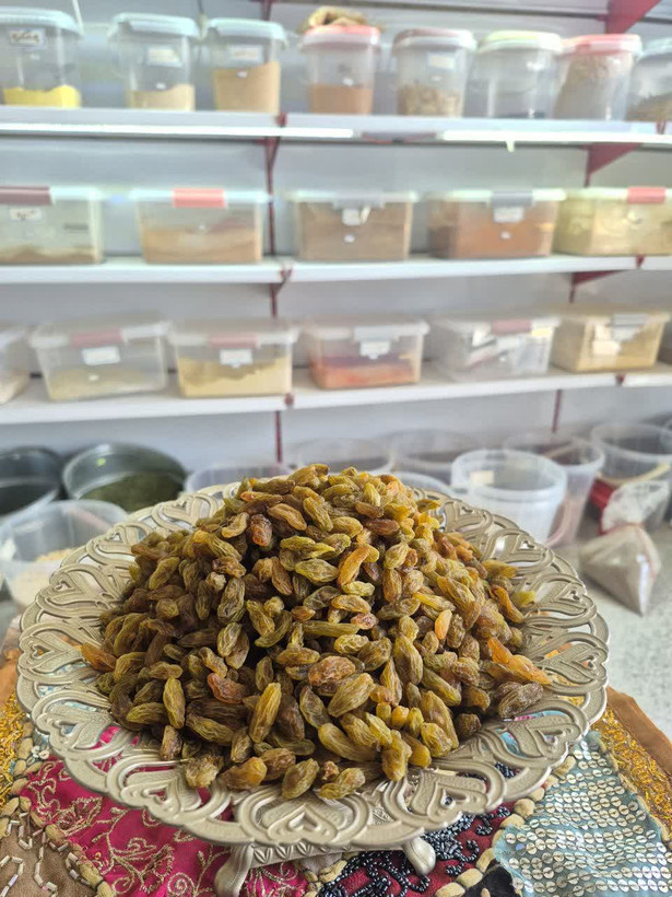 کشمش سبز ممتاز و درشت عطاری و خشکباری شبنم